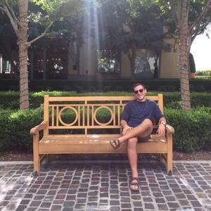 Meet your Posher, Nello